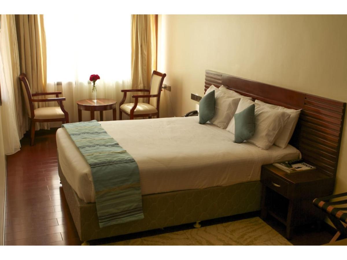 O'Sinkirri Hotel Nairobi Ngoại thất bức ảnh